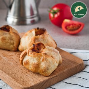 empanada argentina caprese